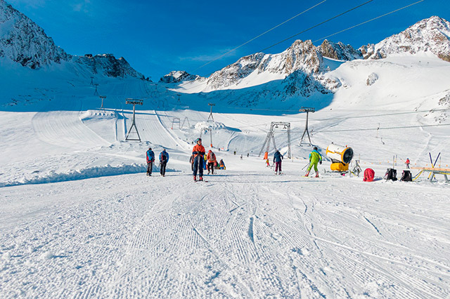 Skifahren in den Alpen