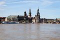 Elb-Niedrigwasser in Dresden